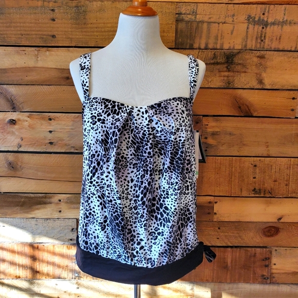 Coco Reef Other - Coco Reef animal print bathing suit top in black, white & grey size 34D